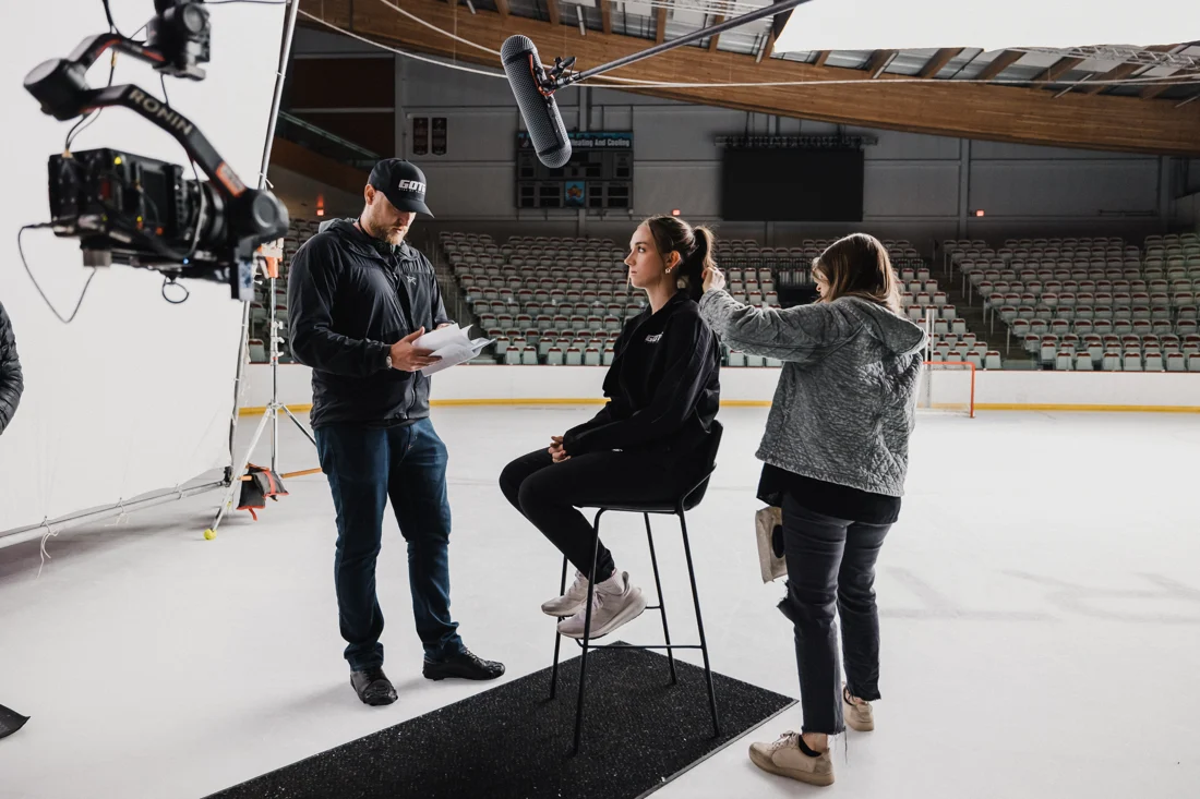 Preparing the interview / Taylor Heise